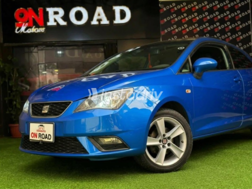 Seat Ibiza 2013 Dark Blue Automatic Used for Sale in Nasr city - 2