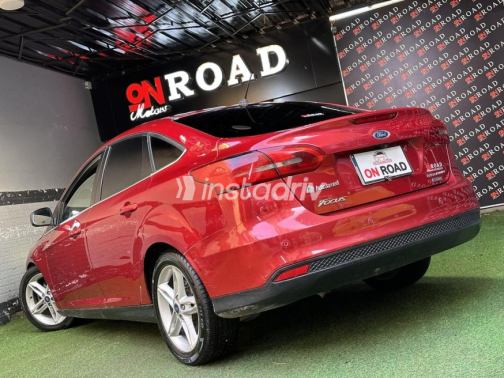 Ford Focus 2017 Red Automatic Used for Sale in Nasr city - 3