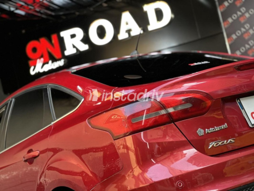 Ford Focus 2017 Red Automatic Used for Sale in Nasr city - 8