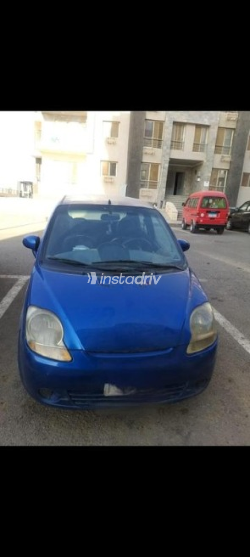 Chevrolet Spark 2010 Blue Manual Used for Sale in Shubra al-Khaimah - 1