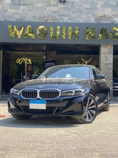 بي ام دبليو 320 2025 أسود أوتوماتيك مستعملة للبيع في القاهرة - 3