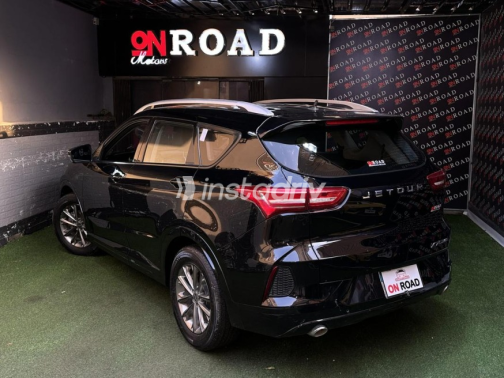 Jetour X70S 2022 Black Automatic Used for Sale in Nasr city - 2
