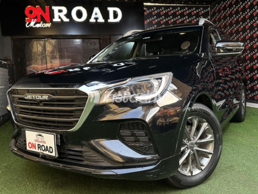 Jetour X70S 2022 Black Automatic Used for Sale in Nasr city - 5