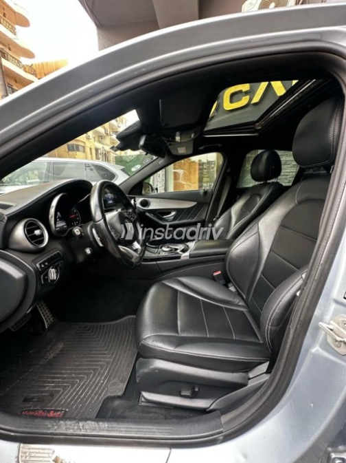 Mercedes C 180 2015 Silver Automatic Used for Sale in Nasr city - 5