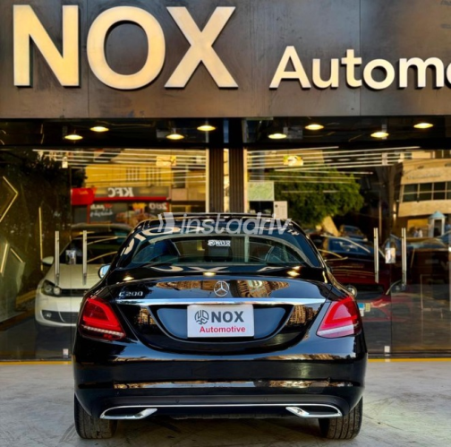 Mercedes C 200 2019 Black Automatic Used for Sale in Nasr city - 6