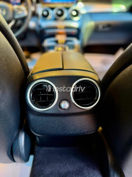 Mercedes C 200 2019 Black Automatic Used for Sale in Nasr city - 10