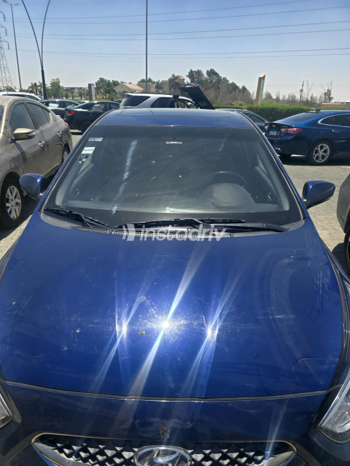 Hyundai Accent 2024 White Automatic Used for Sale in Giza - 3