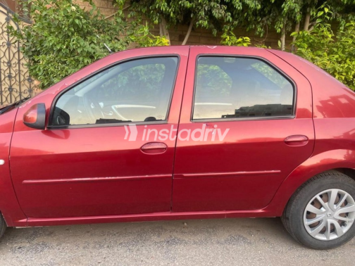 Renault Logan 2013 Red Automatic Used for Sale in Mokattam - 3