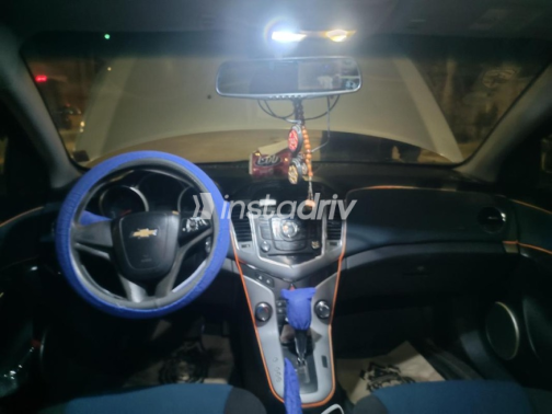 Chevrolet Cruze 2010 Cyan Automatic Used for Sale in Cairo - 4