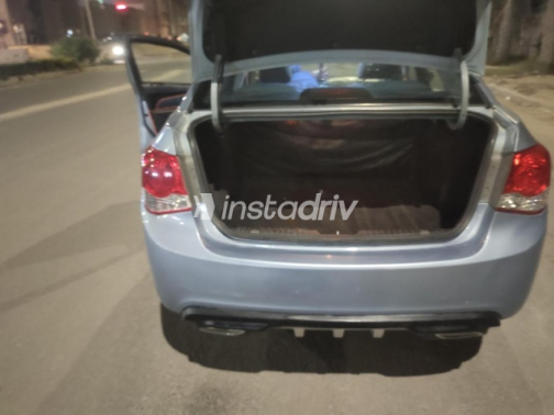 Chevrolet Cruze 2010 Cyan Automatic Used for Sale in Cairo - 6