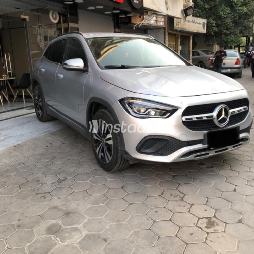 Mercedes GLA 200 2021 Silver Automatic Used for Sale in Greater Cairo ( Cairo + Giza) - 2