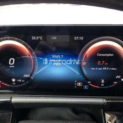 Mercedes GLA 200 2021 Silver Automatic Used for Sale in Greater Cairo ( Cairo + Giza) - 9