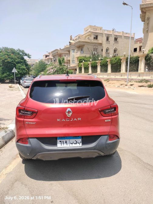 Renault Kadjar 2018 Red Automatic Used for Sale in Cairo - 2