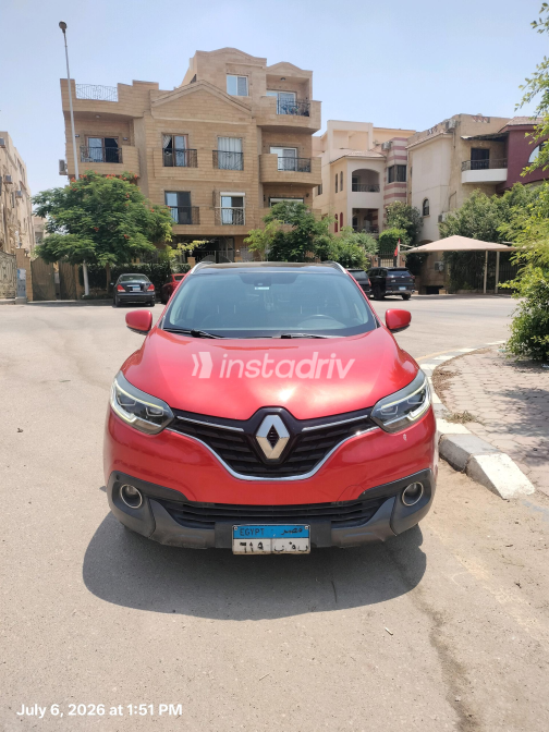 Renault Kadjar 2018 Red Automatic Used for Sale in Cairo - 4