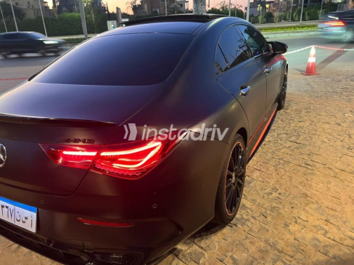 مرسيدس CLA 200 2022 أسود أوتوماتيك مستعملة للبيع في القاهرة - 3