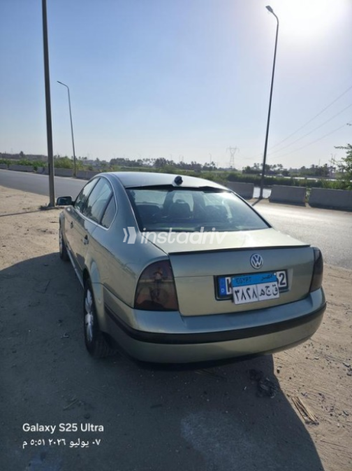 Volkswagen Passat 2003 Olive Green Manual Used for Sale in Obour City - 3