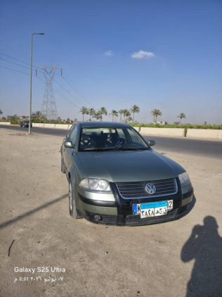 Volkswagen Passat 2003 Olive Green Manual Used for Sale in Obour City