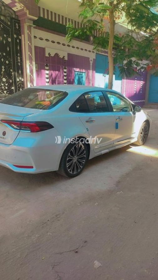 Toyota Corolla 2022 White Automatic Used for Sale in Greater Cairo ( Cairo + Giza) - 3
