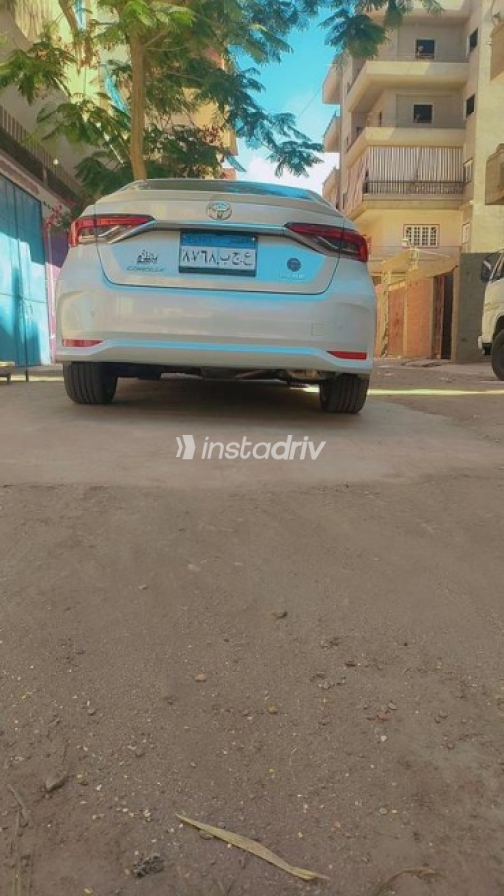 Toyota Corolla 2022 White Automatic Used for Sale in Greater Cairo ( Cairo + Giza) - 4