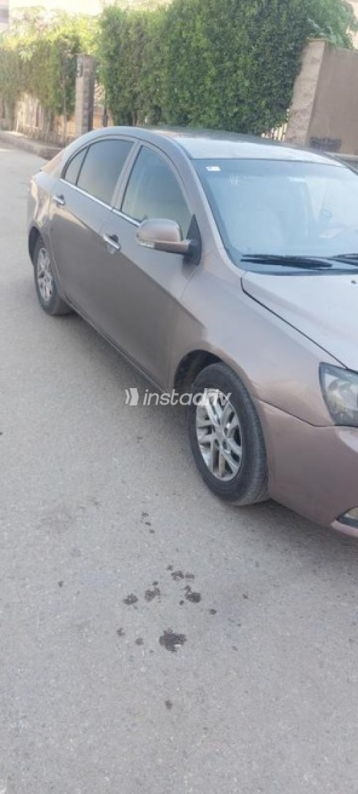 Geely Emgrand 7 2018 White Automatic Used for Sale in Greater Cairo ( Cairo + Giza) - 2