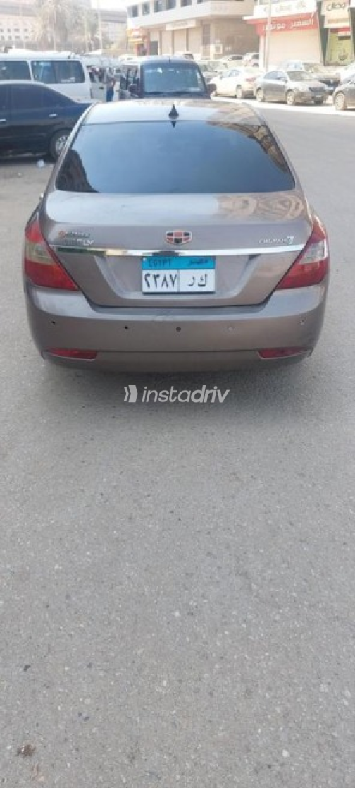 Geely Emgrand 7 2018 White Automatic Used for Sale in Greater Cairo ( Cairo + Giza) - 4