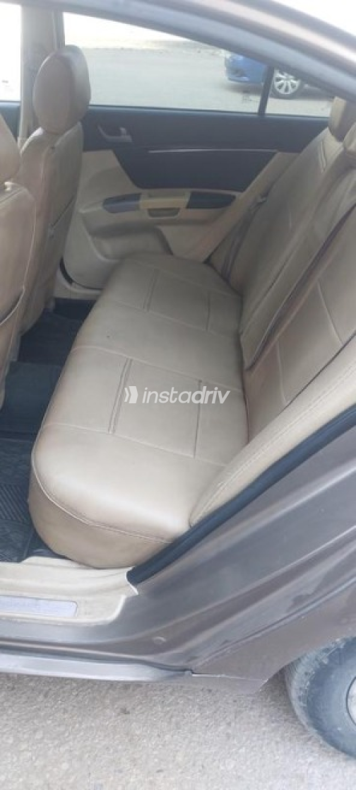 Geely Emgrand 7 2018 White Automatic Used for Sale in Greater Cairo ( Cairo + Giza) - 8
