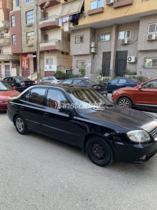 Hyundai Verna 2008 Black Manual Used for Sale in Ismailia - 2
