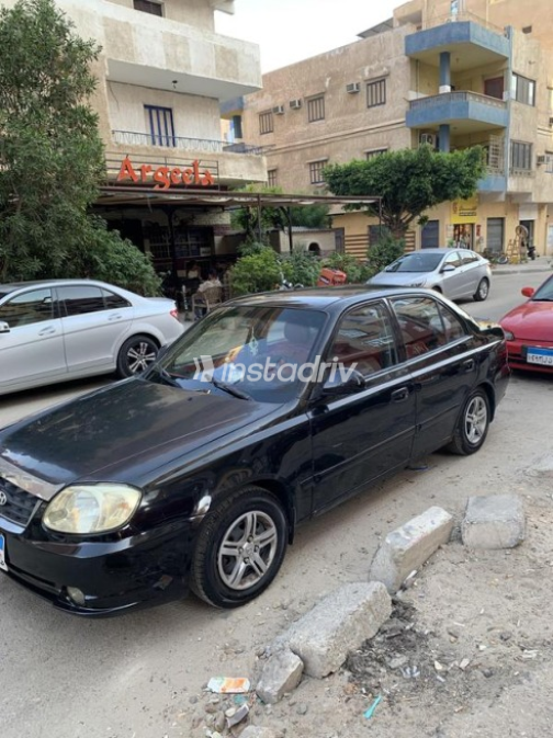 Hyundai Verna 2008 Black Manual Used for Sale in Ismailia - 3