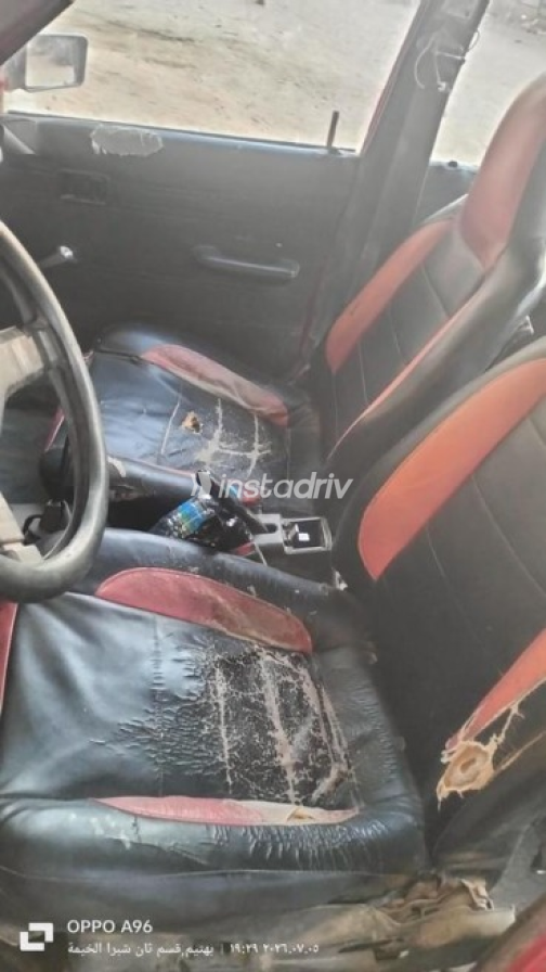 Mazda 323 1982 Red Manual Used for Sale in Greater Cairo ( Cairo + Giza) - 7