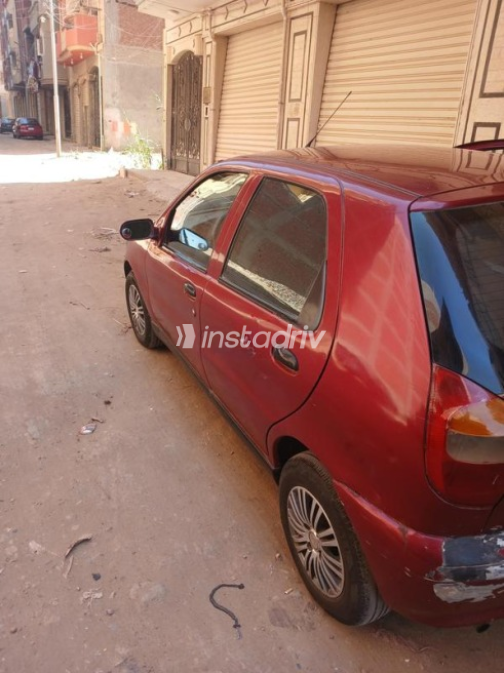 Fiat Palio 2006 Dark Red Manual Used for Sale in Damanhur - 5