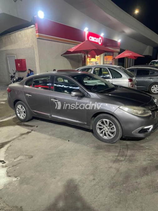 Renault Fluence 2015 Mocha Automatic Used for Sale in El Minya - 2