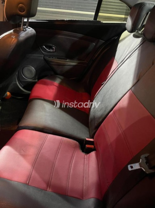 Renault Fluence 2015 Mocha Automatic Used for Sale in El Minya - 5