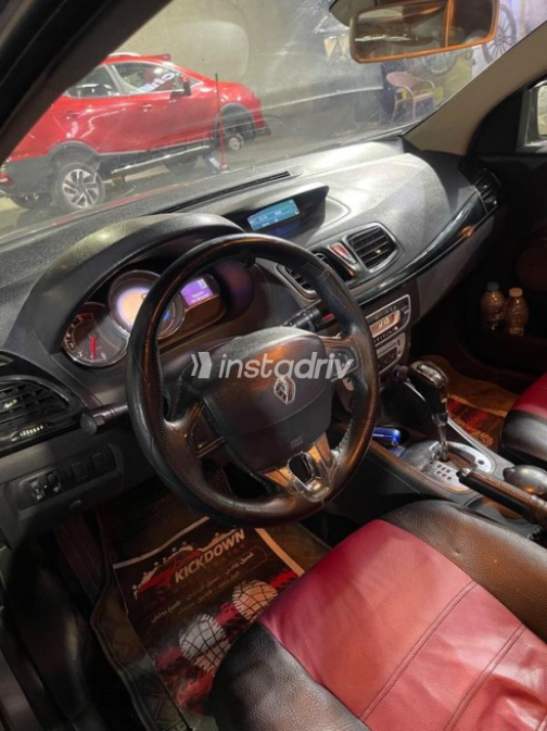 Renault Fluence 2015 Mocha Automatic Used for Sale in El Minya - 7