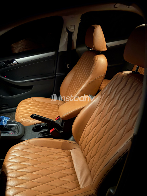 Volkswagen Jetta 2017 White Automatic Used for Sale in Menouf - 1