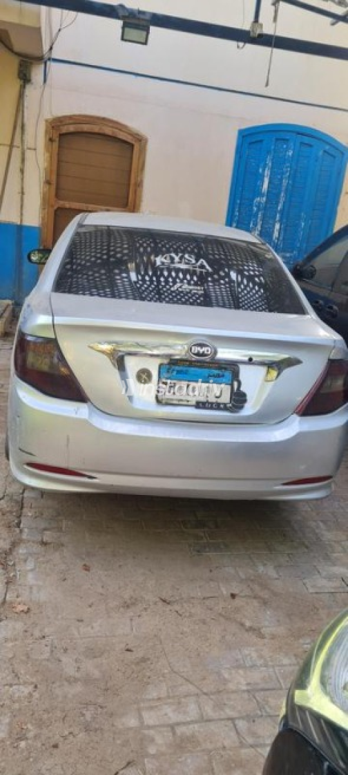 Byd F3 2018 White Manual Used for Sale in Greater Cairo ( Cairo + Giza) - 2