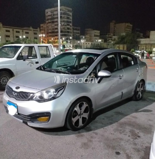 كيا ريو 2012 فضي أوتوماتيك مستعملة للبيع في بورسعيد - 5