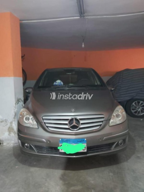 مرسيدس B 150 2007 برونزي أوتوماتيك مستعملة للبيع في القاهرة - 2
