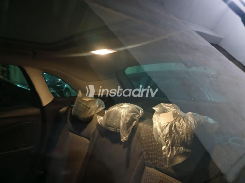 Opel Crossland 2023 Silver Automatic Used for Sale in Alexandria - 2