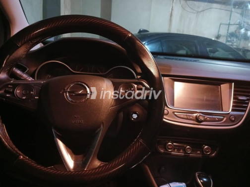 Opel Crossland 2023 Silver Automatic Used for Sale in Alexandria - 6