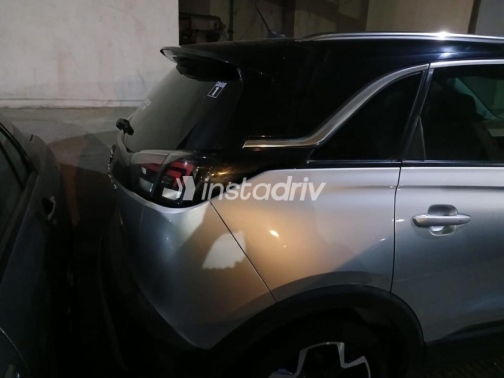 Opel Crossland 2023 Silver Automatic Used for Sale in Alexandria - 10