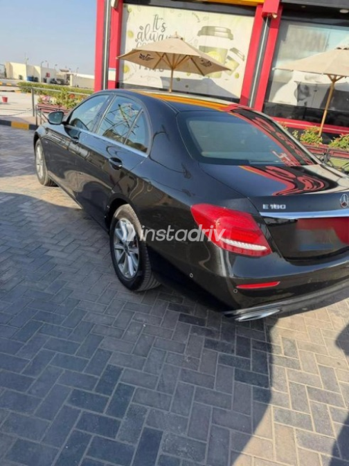 Mercedes E 180 2019 White Automatic Used for Sale in Greater Cairo ( Cairo + Giza) - 6