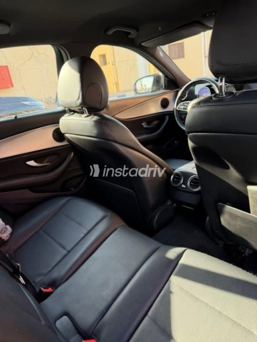 Mercedes E 180 2019 White Automatic Used for Sale in Greater Cairo ( Cairo + Giza) - 7
