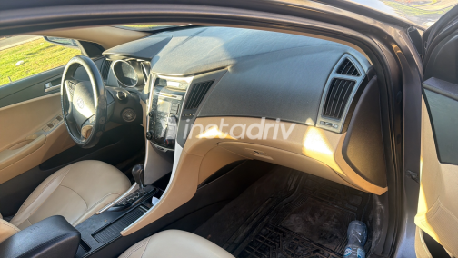 Hyundai Sonata 2011 Gray Automatic Used for Sale in Cairo - 1