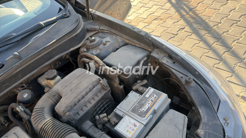 Hyundai Sonata 2011 Gray Automatic Used for Sale in Cairo - 4