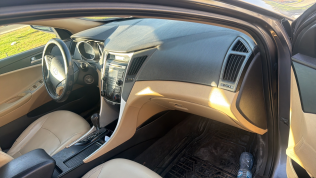 Hyundai Sonata 2011 Gray Automatic Used for Sale in Cairo