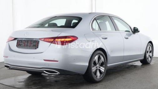Mercedes C 180 2025 Silver Automatic Used for Sale in Cairo - 3
