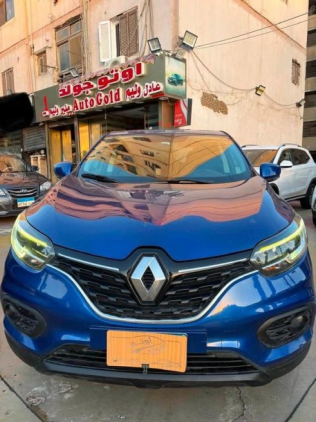 رينو كادجار 2020 أزرق غامق أوتوماتيك مستعملة للبيع في مدينة نصر