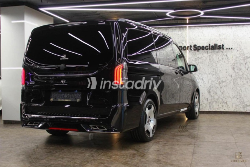 Mercedes Viano 2025 Black Automatic Used for Sale in Heliopolis - 2