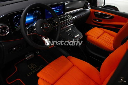 Mercedes Viano 2025 Black Automatic Used for Sale in Heliopolis - 8
