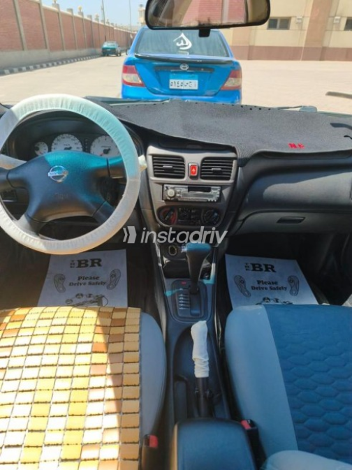 Nissan Sunny 2009 Silver Automatic Used for Sale in Cairo - 7